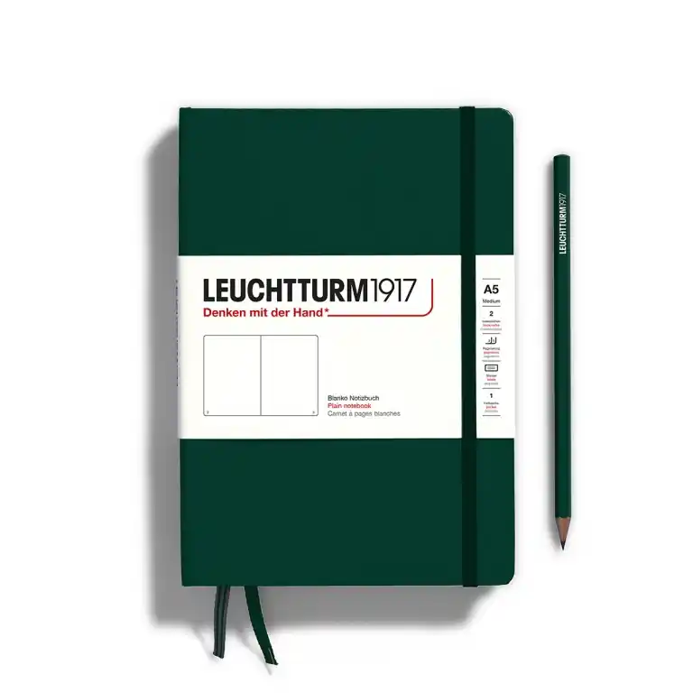 Exclusieve Aanbieding Leuchtturm1917 medium – plain – forest green