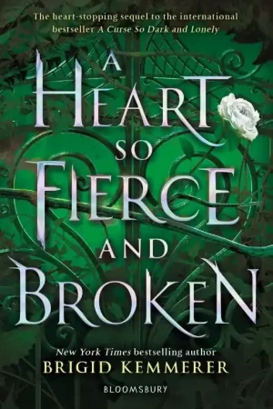 A Heart So Fierce and Broken Tijdelijk Beschikbaar