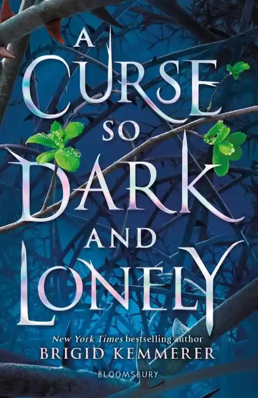 Seizoensaanbieding A curse so dark and lonely
