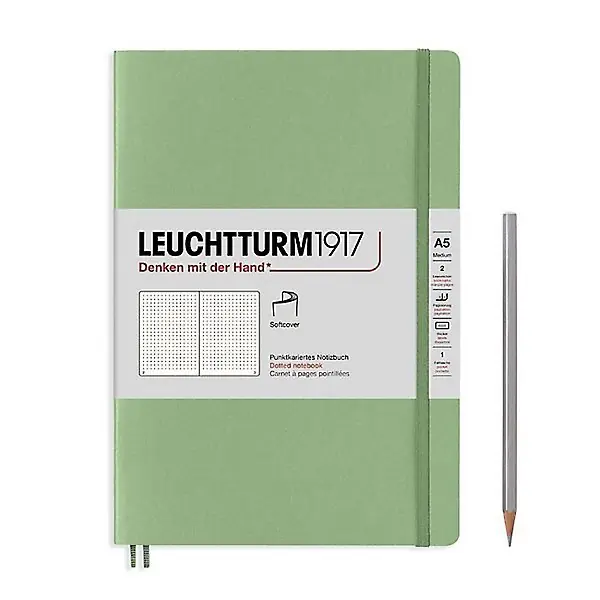 Tijdelijk Beschikbaar Leuchtturm1917 medium softcover – dotted – sage