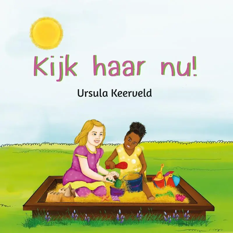Kijk haar nu! Nieuw