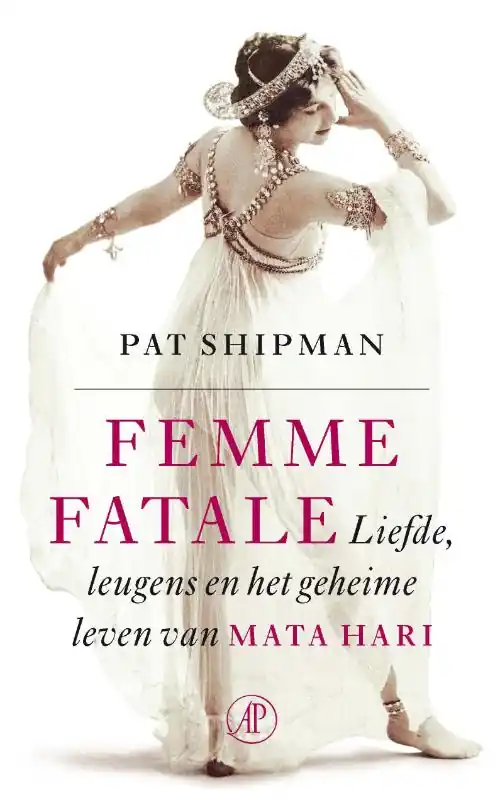 Uitverkoop Femme fatale - Pat Shipman