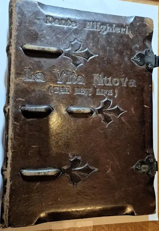Tijdelijk Beschikbaar La Vita Nuova (The New Life). Secondo la lezione del Cod. Strozziano VI, 143. Trascritta e illustrata da A. Razzolini - Dante Alighieri