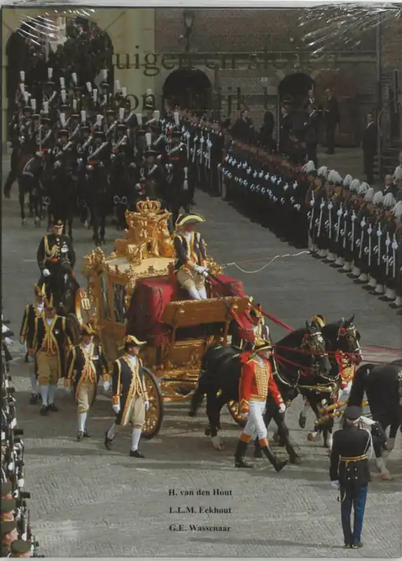 Rijtuigen en sleden in koninklijk bezit = Royal Carriages and Sleighs of The Netherlands - H. van den Hout; L.L.M. Eekhout; G.E. Wassenaar Korting