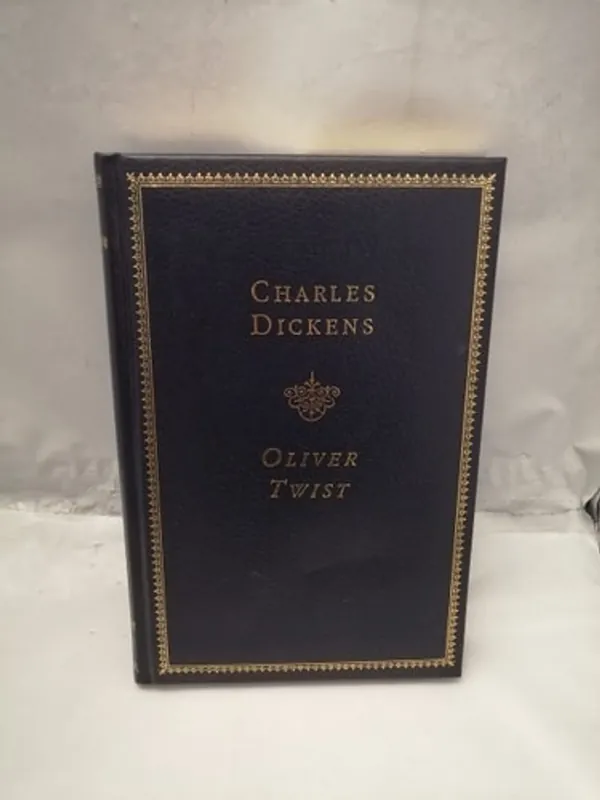 Oliver Twist - Charles Dickens Speciale Aanbieding