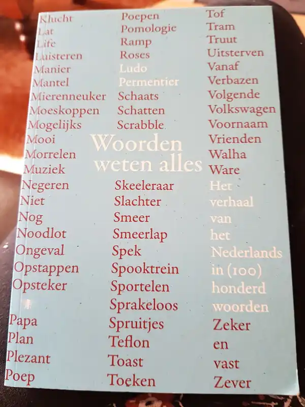 Woorden weten alles. - Permentier, Ludo. Korting