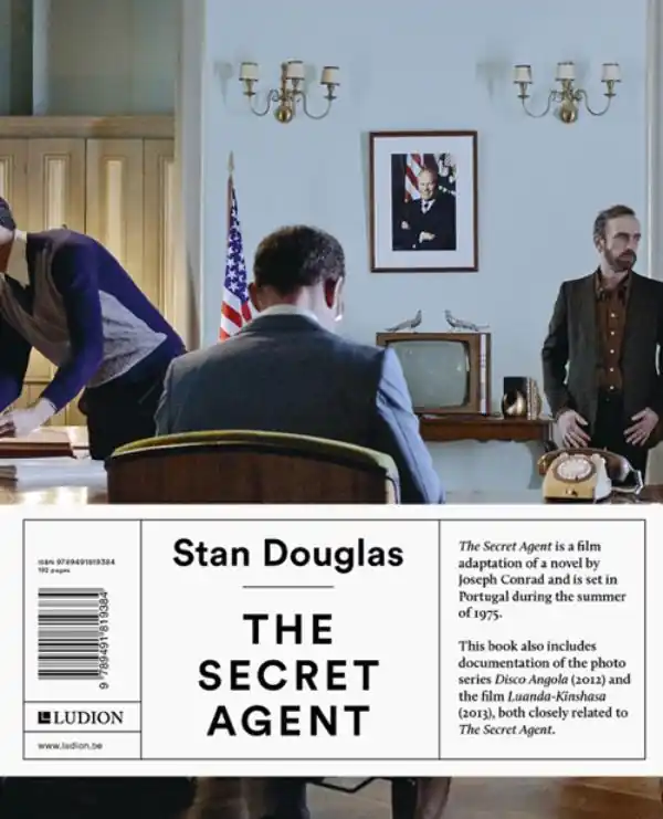 Merkproduct The secret agent - Stan Douglas