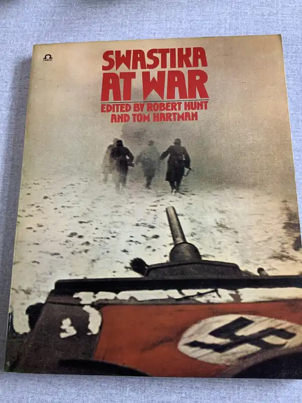Laatste Kans Swastika at War - Robert hunt and tom hartman