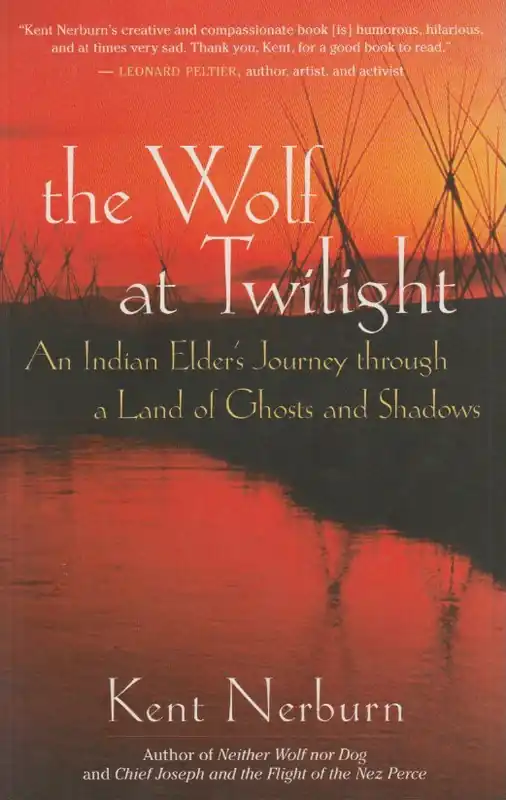 Actieprijs The Wolf at Twilight - Kent Nerburn