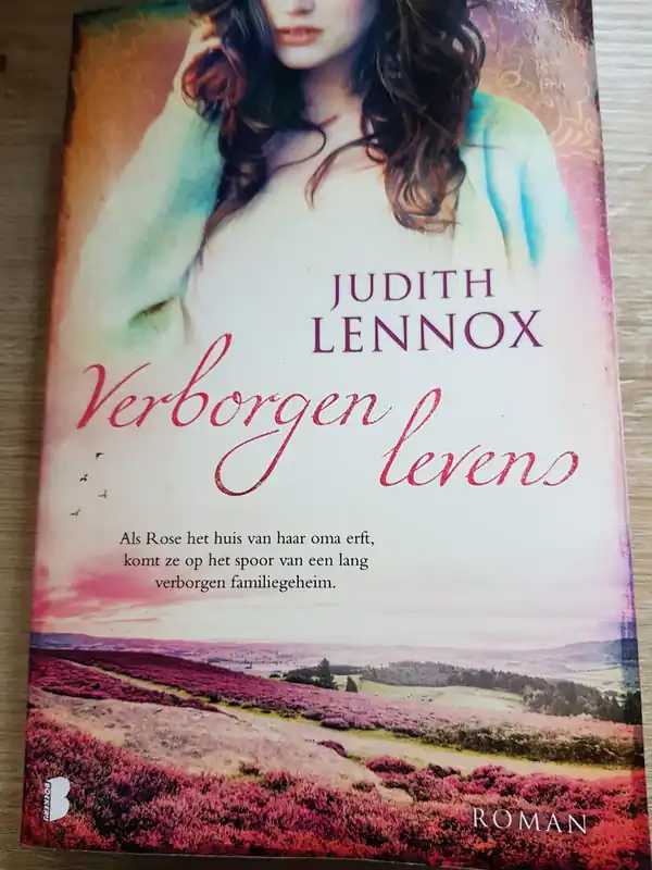 Verborgen Levens - Judith Lennox Flitsaanbieding